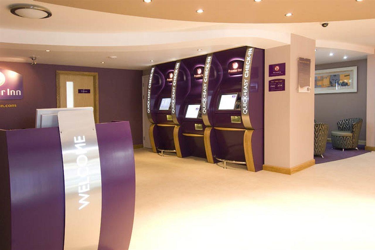 Premier Inn Μπρέντγουντ Εξωτερικό φωτογραφία