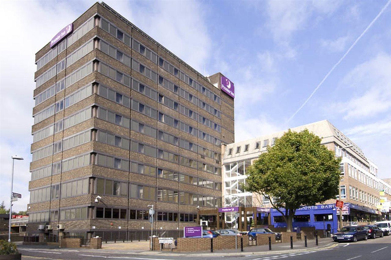 Premier Inn Μπρέντγουντ Εξωτερικό φωτογραφία