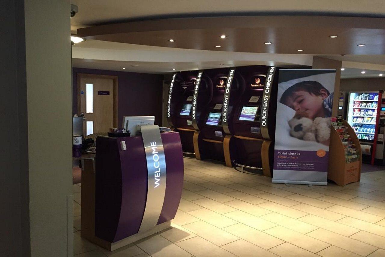 Premier Inn Μπρέντγουντ Εξωτερικό φωτογραφία