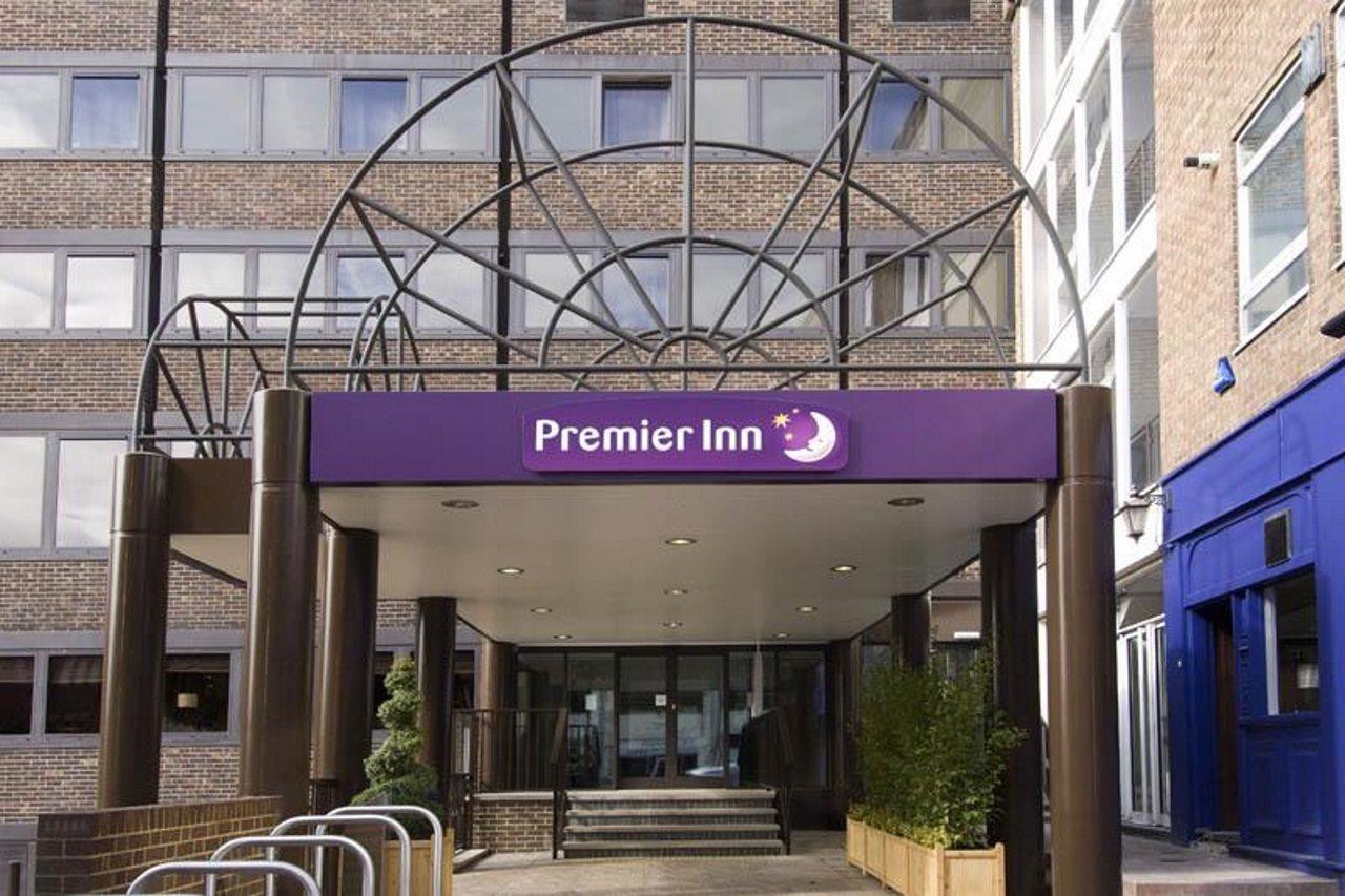 Premier Inn Μπρέντγουντ Εξωτερικό φωτογραφία